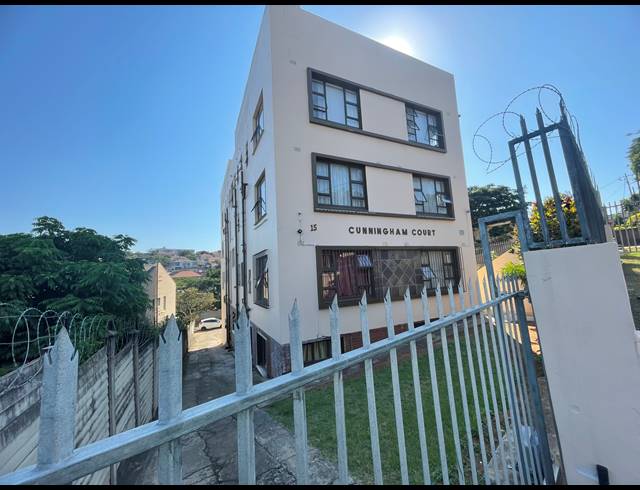 21 BEDROOM APARTMENT BLOCK FOR SALE IN UMBILO